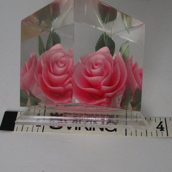 hand crafted rose in leucite cube paperweight - Picture 2 of 7